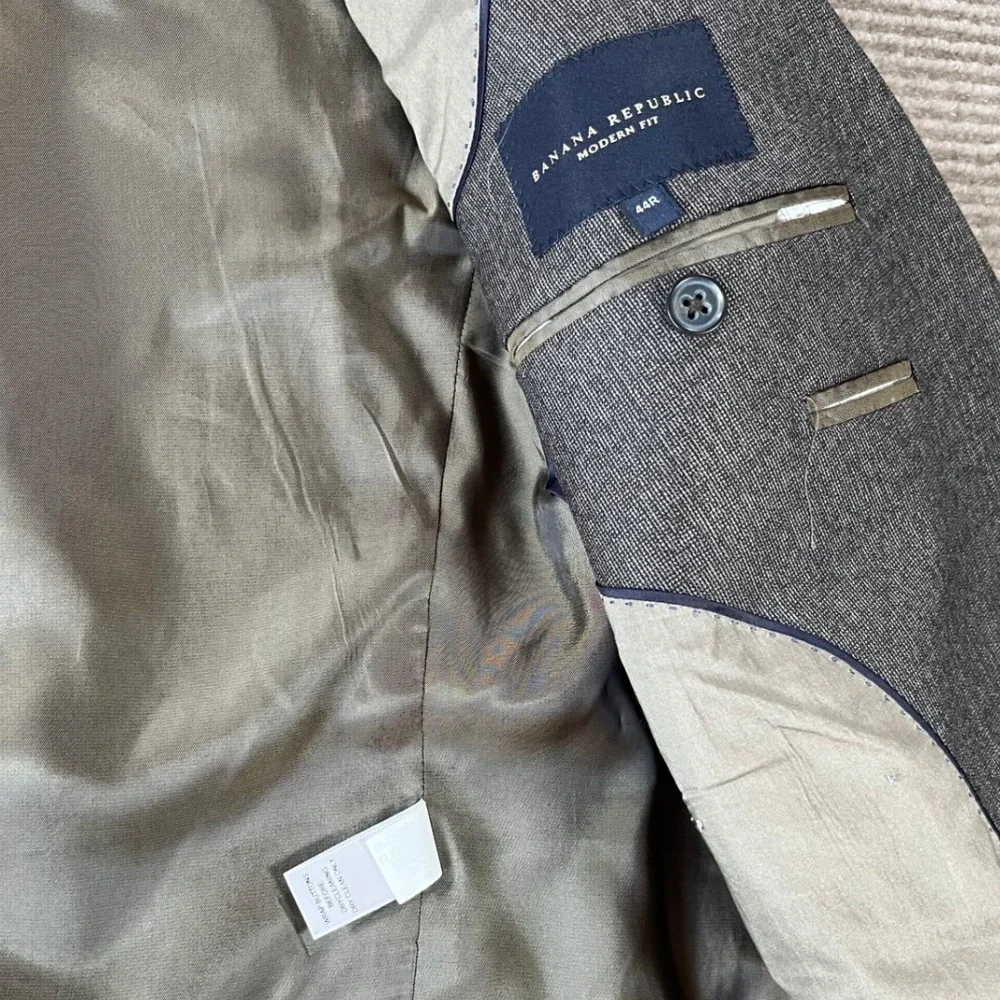 Banana Republic Mens 44R Modern Fit‎ 100% Wool Blazer Brown Sport Coat